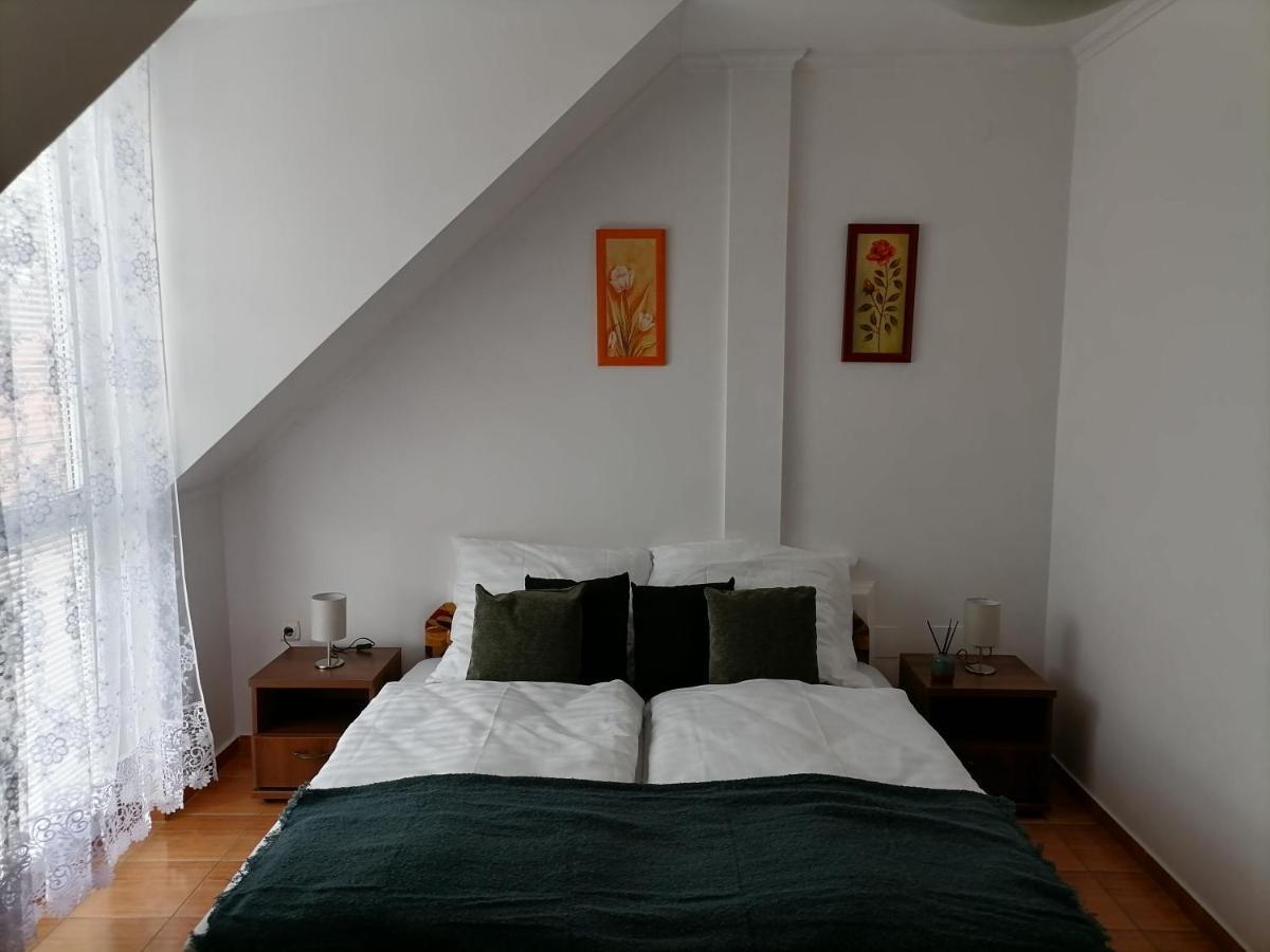 Aqua Oazis Apartman Hajdúszoboszló Dış mekan fotoğraf